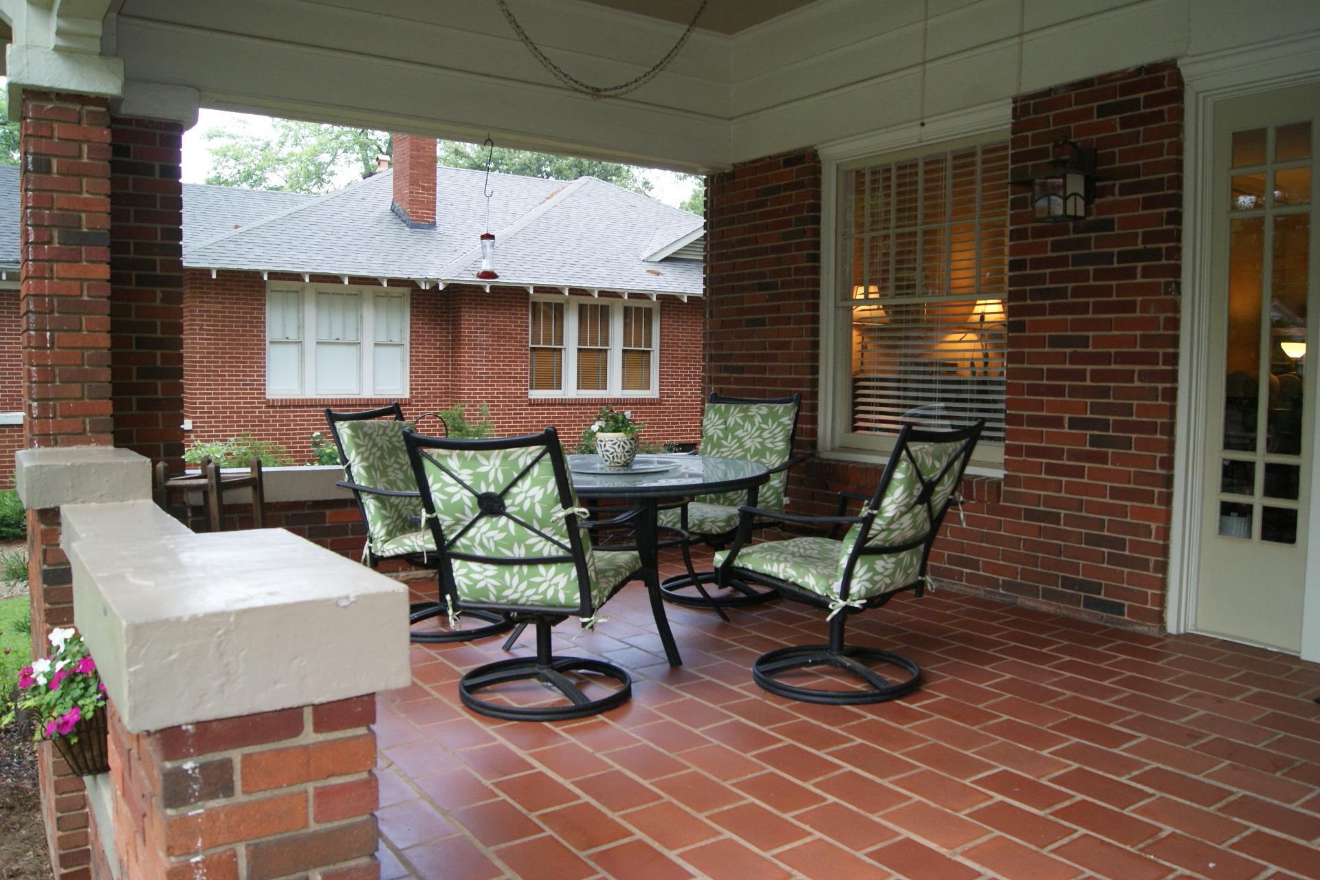 108 Williams St, Monroe, GA 30655 photo 2