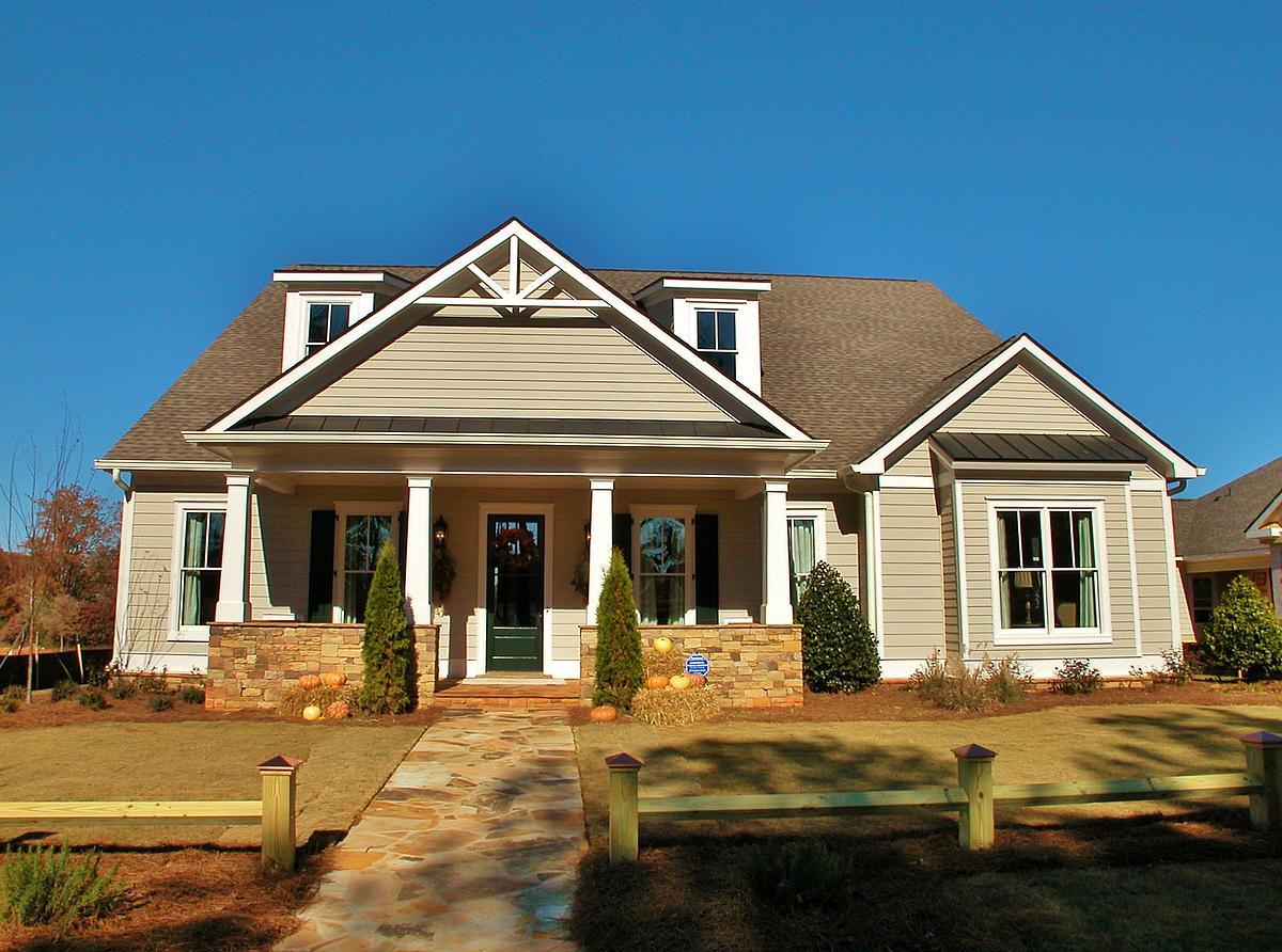 1908 Bent Pine Dr, Statham, GA 30666 photo 1