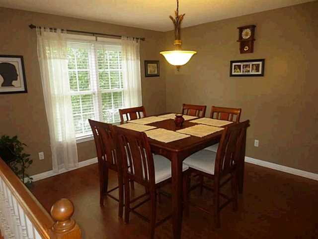 188 Eagle Pointe Dr, Dallas, GA 30132 photo 4