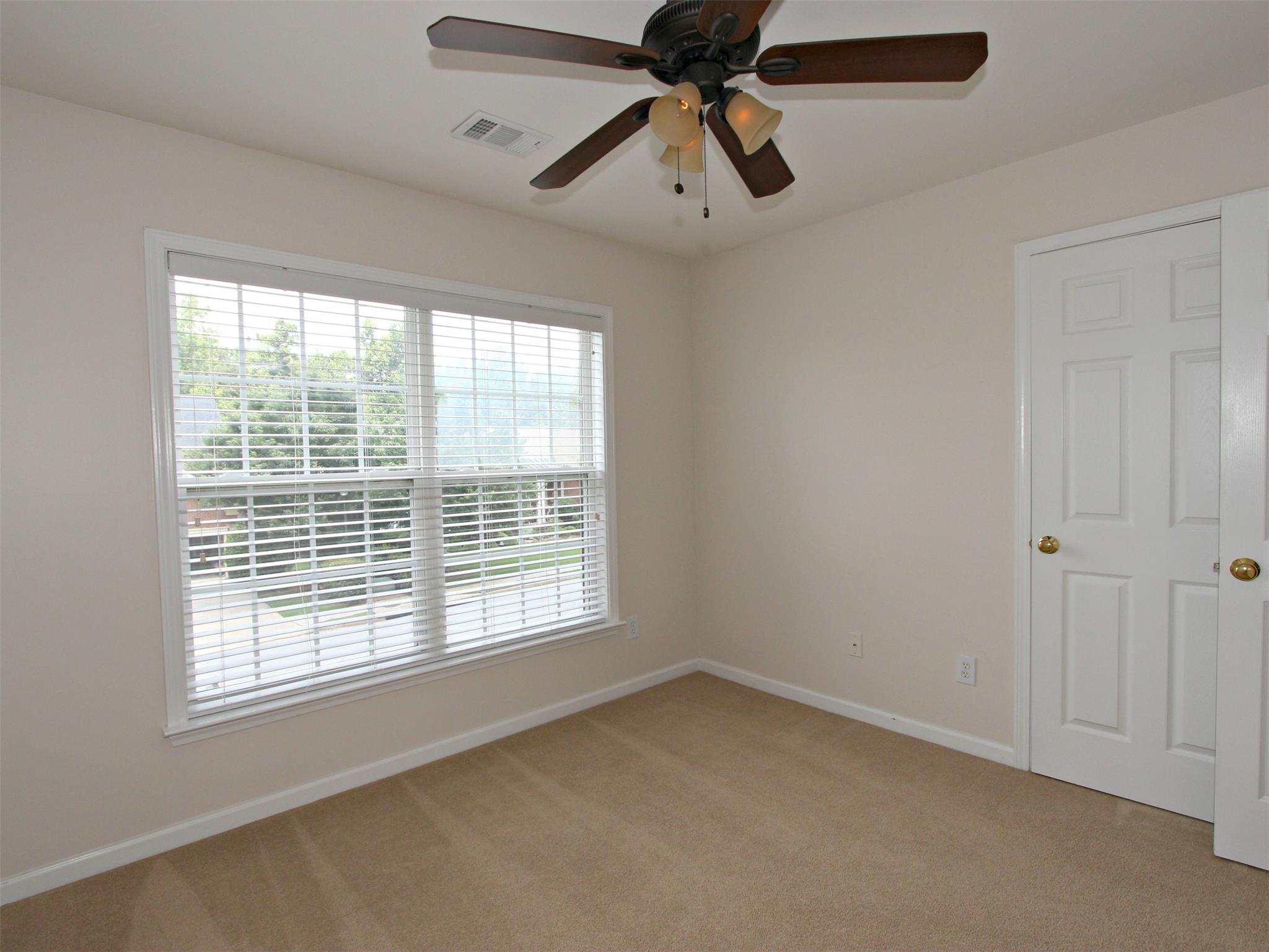688 Hexham Ct, Suwanee, GA 30024 photo 14
