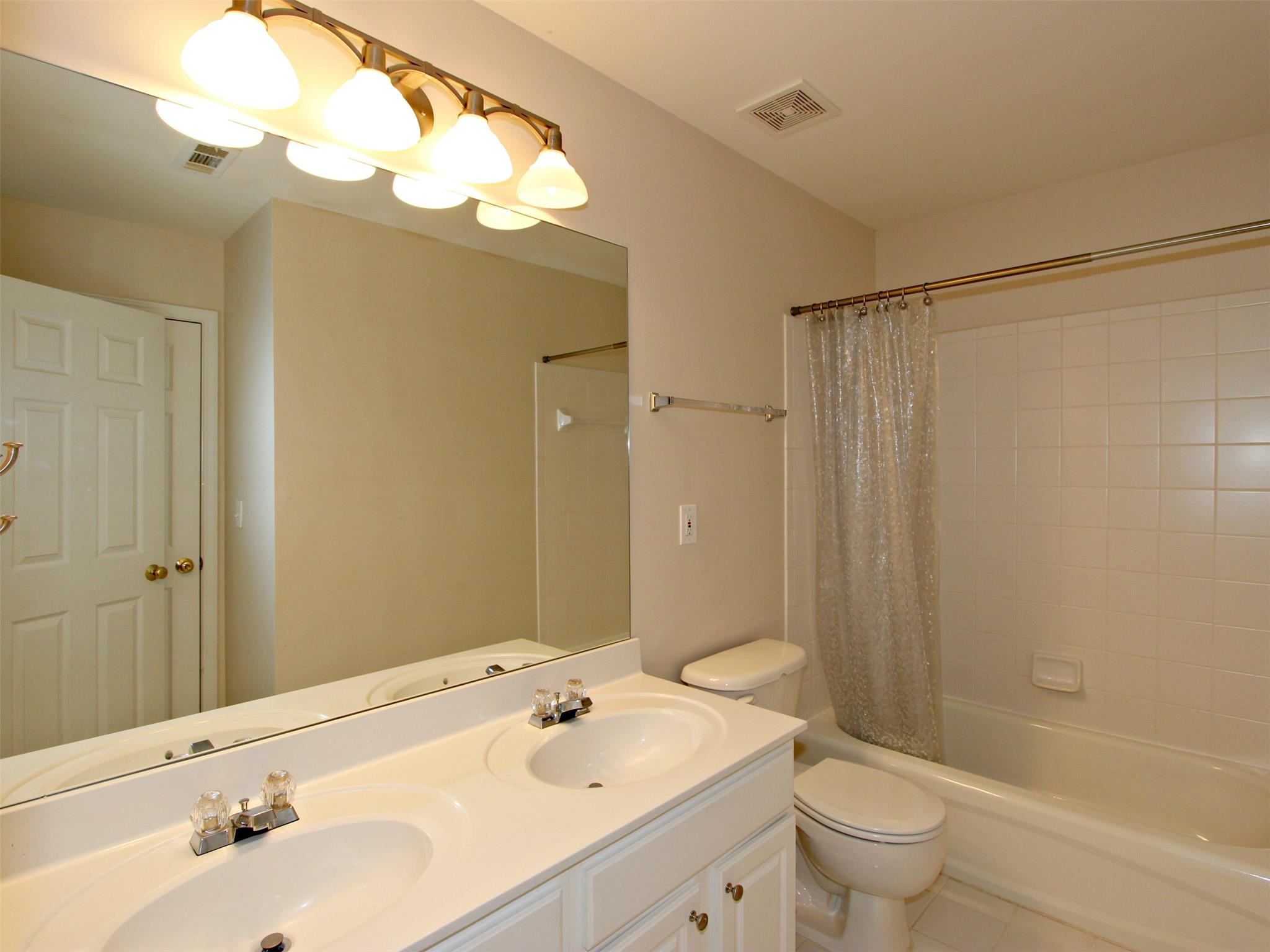 688 Hexham Ct, Suwanee, GA 30024 photo 16