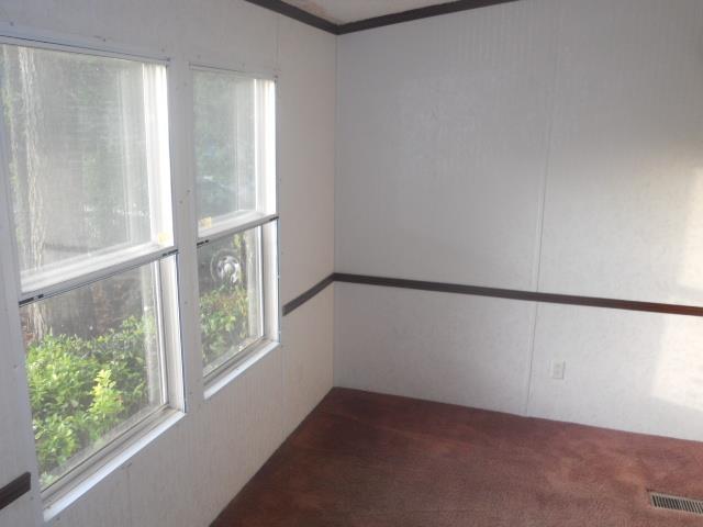 105 Sunnybrook Dr, Perry, GA 31069 photo 2