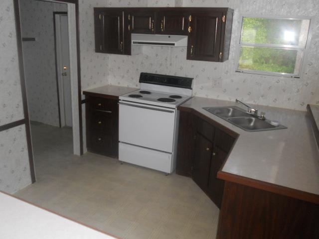 105 Sunnybrook Dr, Perry, GA 31069 photo 3