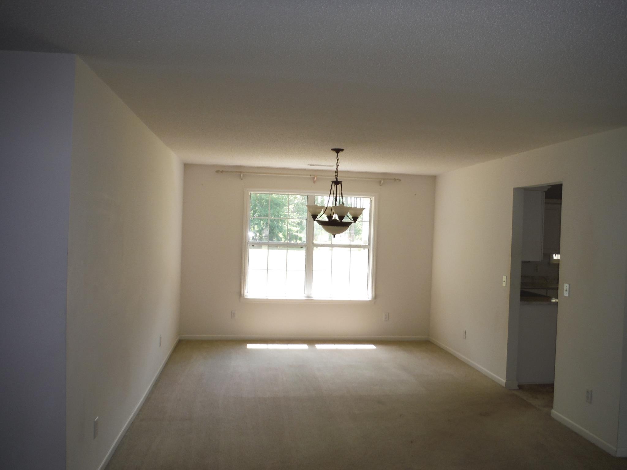 136 Crystal Dr, Rincon, GA 31326 photo 4