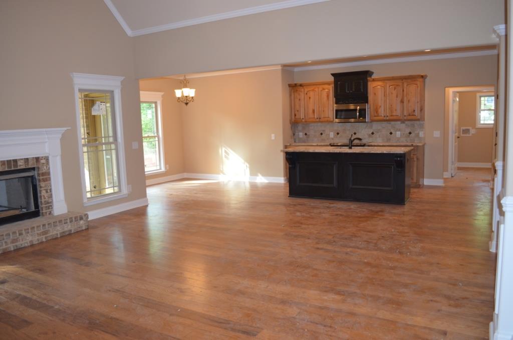 11 Cotswold Dr, Forsyth, GA 31029 photo 2