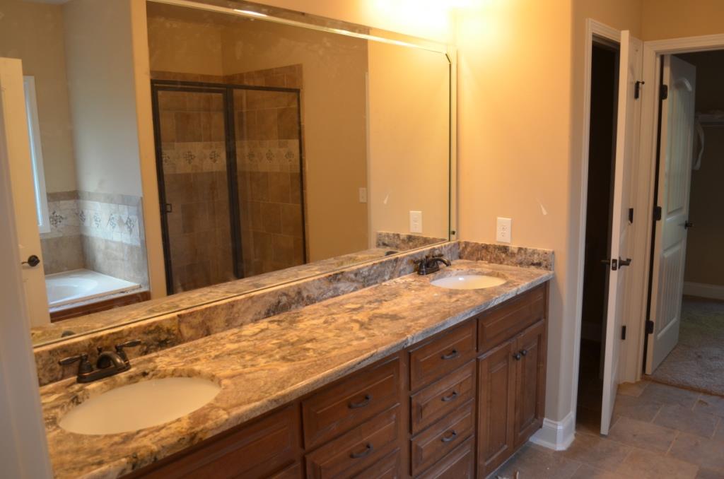 11 Cotswold Dr, Forsyth, GA 31029 photo 12