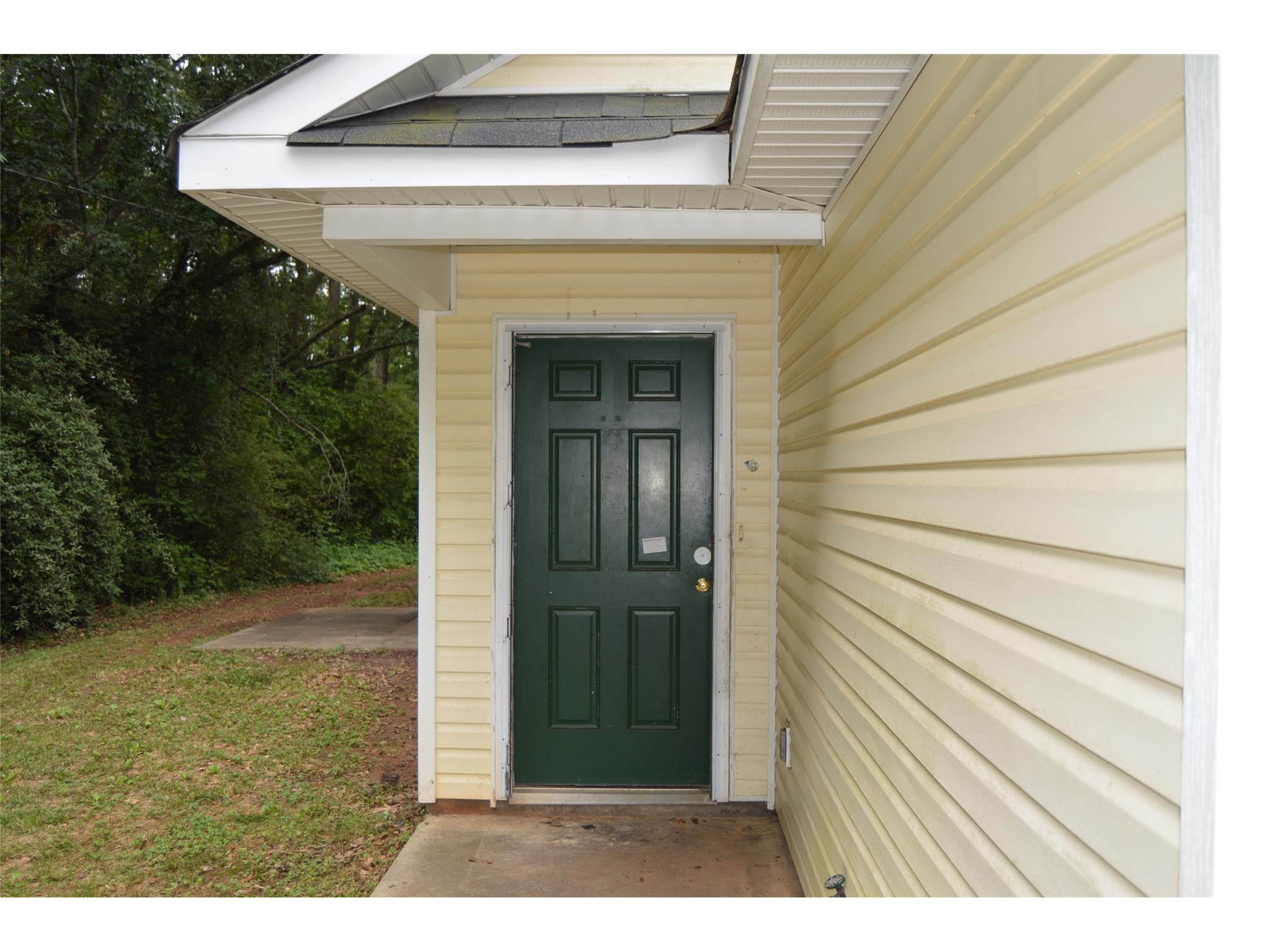 165 E Broad St, Newnan, GA 30263 photo 5