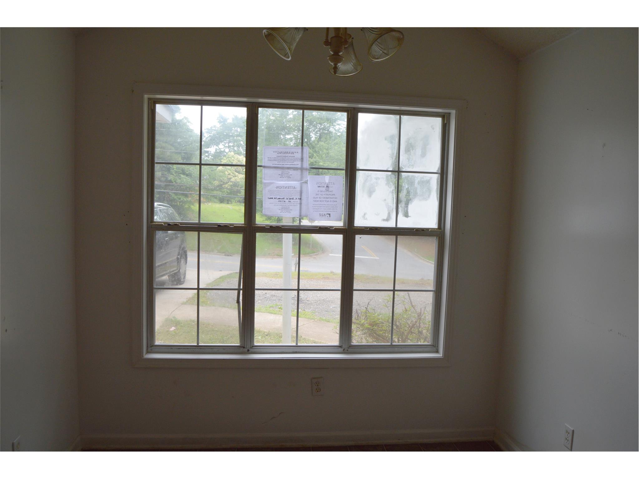 165 E Broad St, Newnan, GA 30263 photo 12