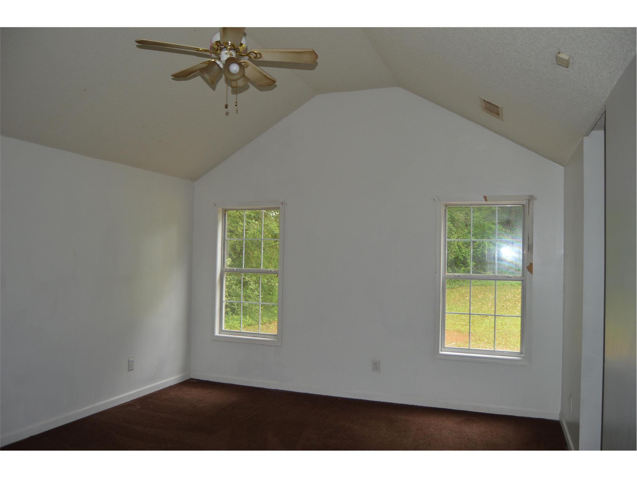 165 E Broad St, Newnan, GA 30263 photo 14