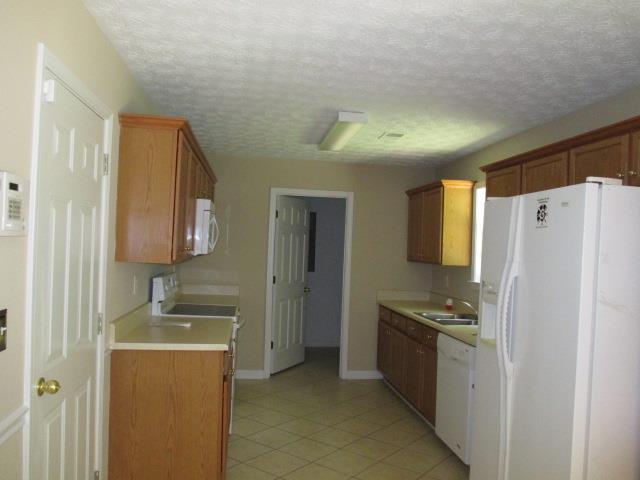 30 Chase Ct, Covington, GA 30016 photo 4