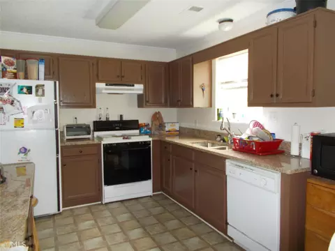 475 Brackin Trce, Grayson, GA 30017 photo 2