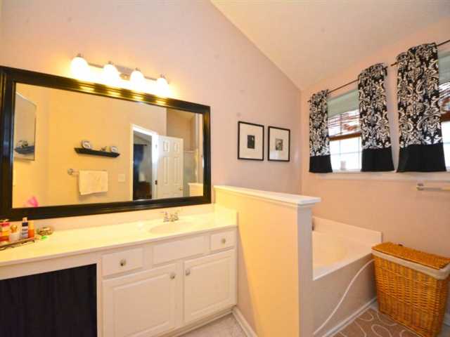 3314 Parkbrooke Ct, Duluth, GA 30096 photo 17