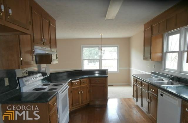 494 Bob Thomas Rd, Jackson, GA 30233 photo 3