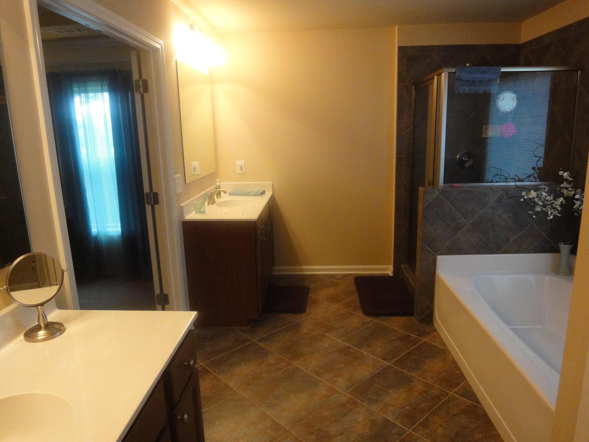 445 Eldridge Dr, Suwanee, GA 30024 photo 17
