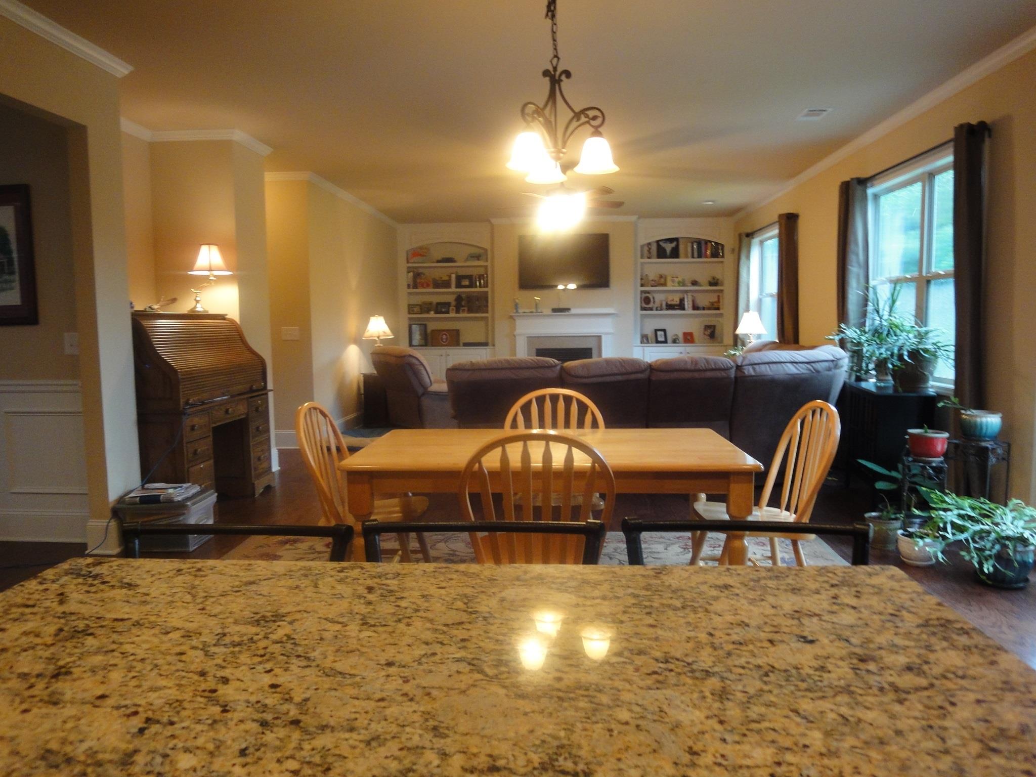 445 Eldridge Dr, Suwanee, GA 30024 photo 5