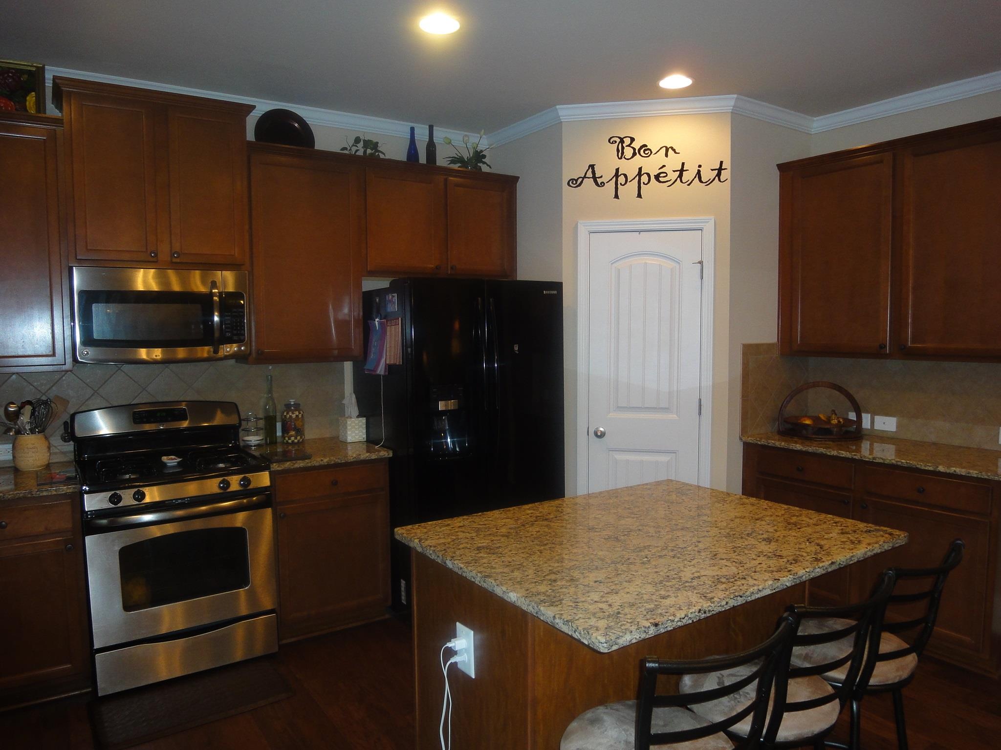 445 Eldridge Dr, Suwanee, GA 30024 photo 4