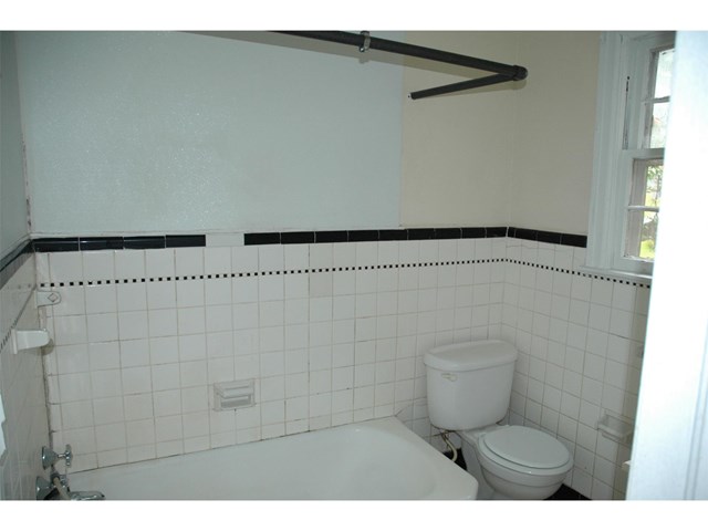 114 Highland Ave, Lagrange, GA 30240 photo 12