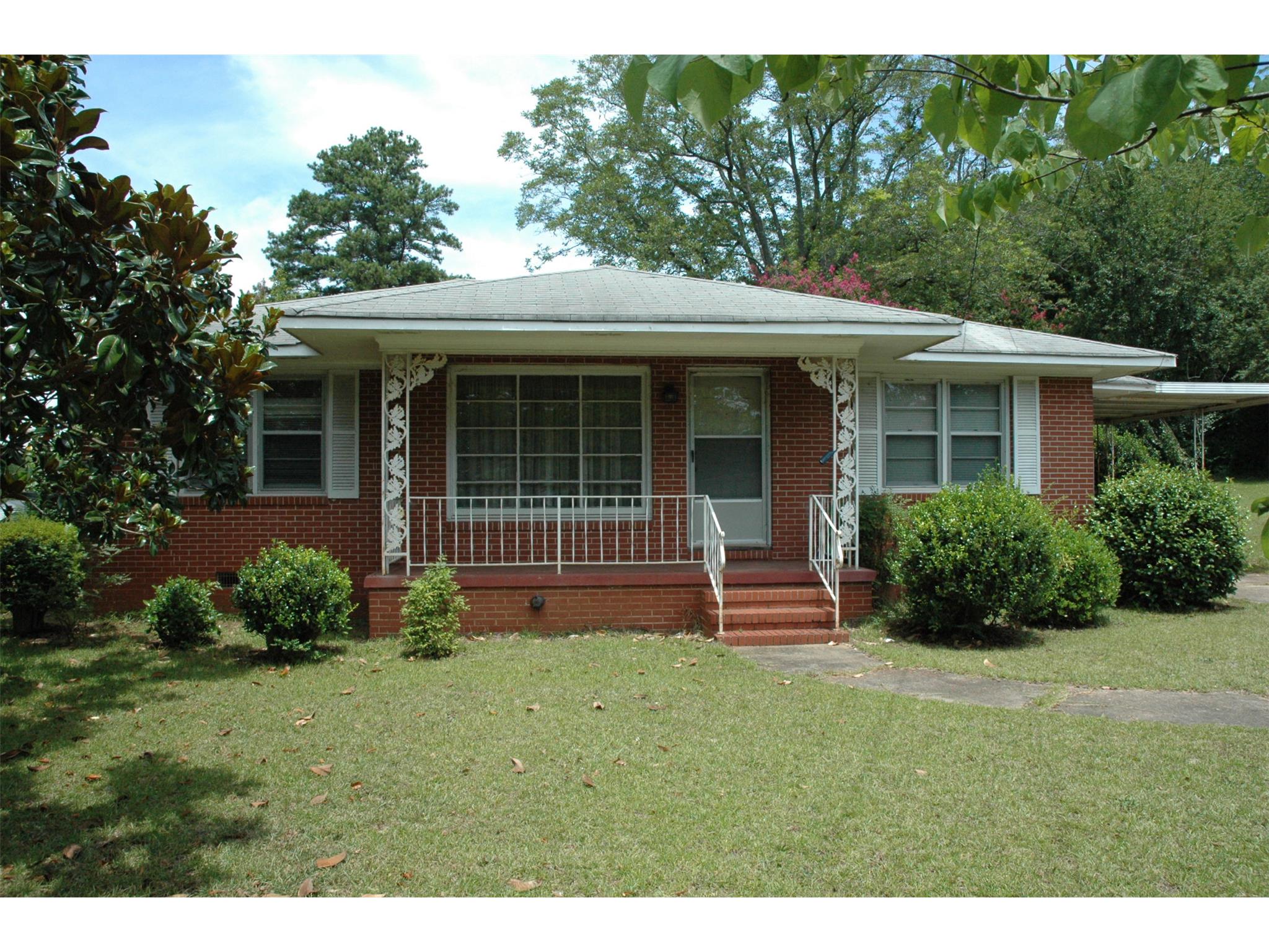 101 S Page St, Lagrange, GA 30240 photo 3