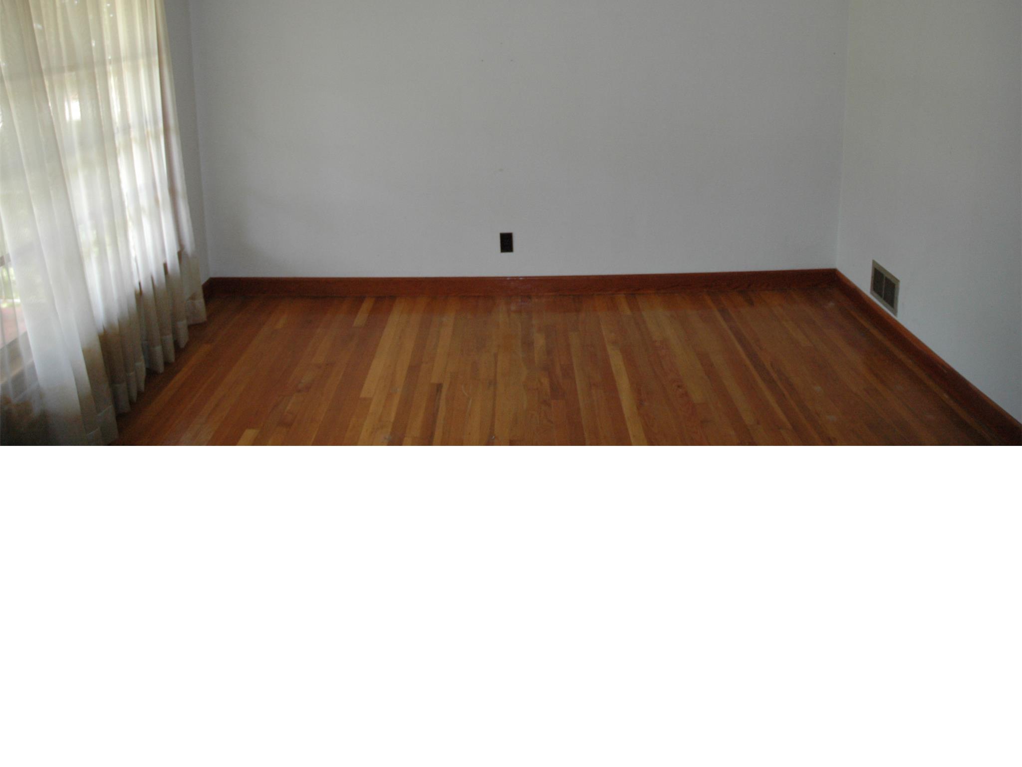 101 S Page St, Lagrange, GA 30240 photo 6