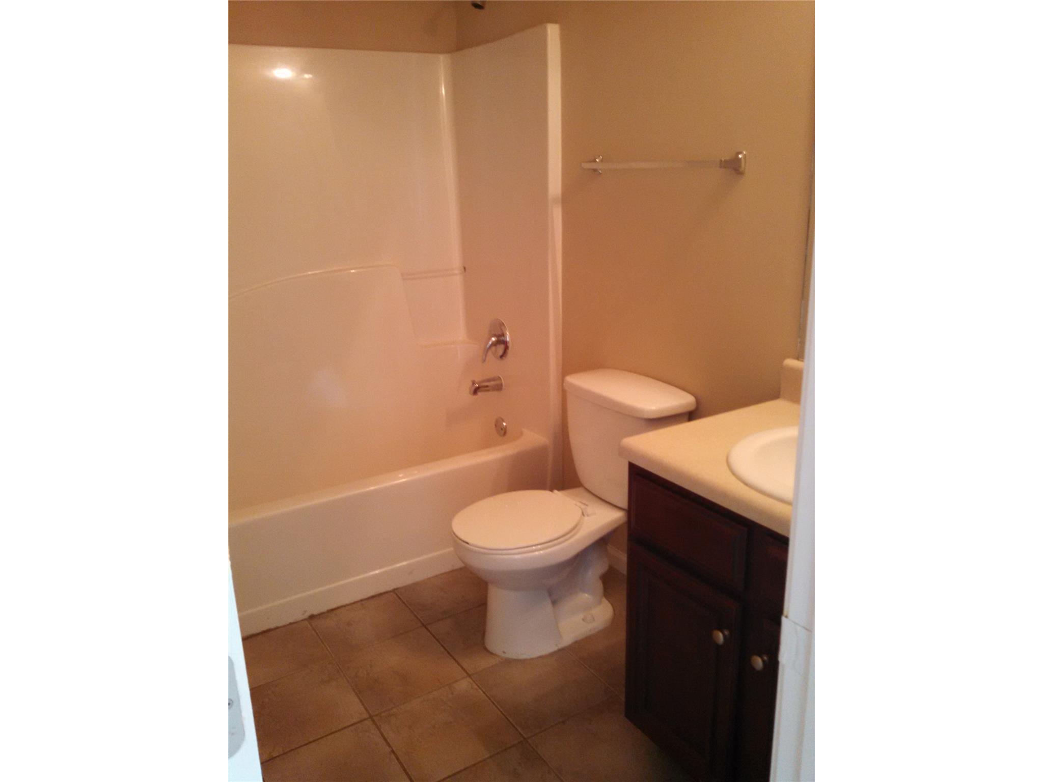 335 Janel Ct, Hampton, GA 30228 photo 6