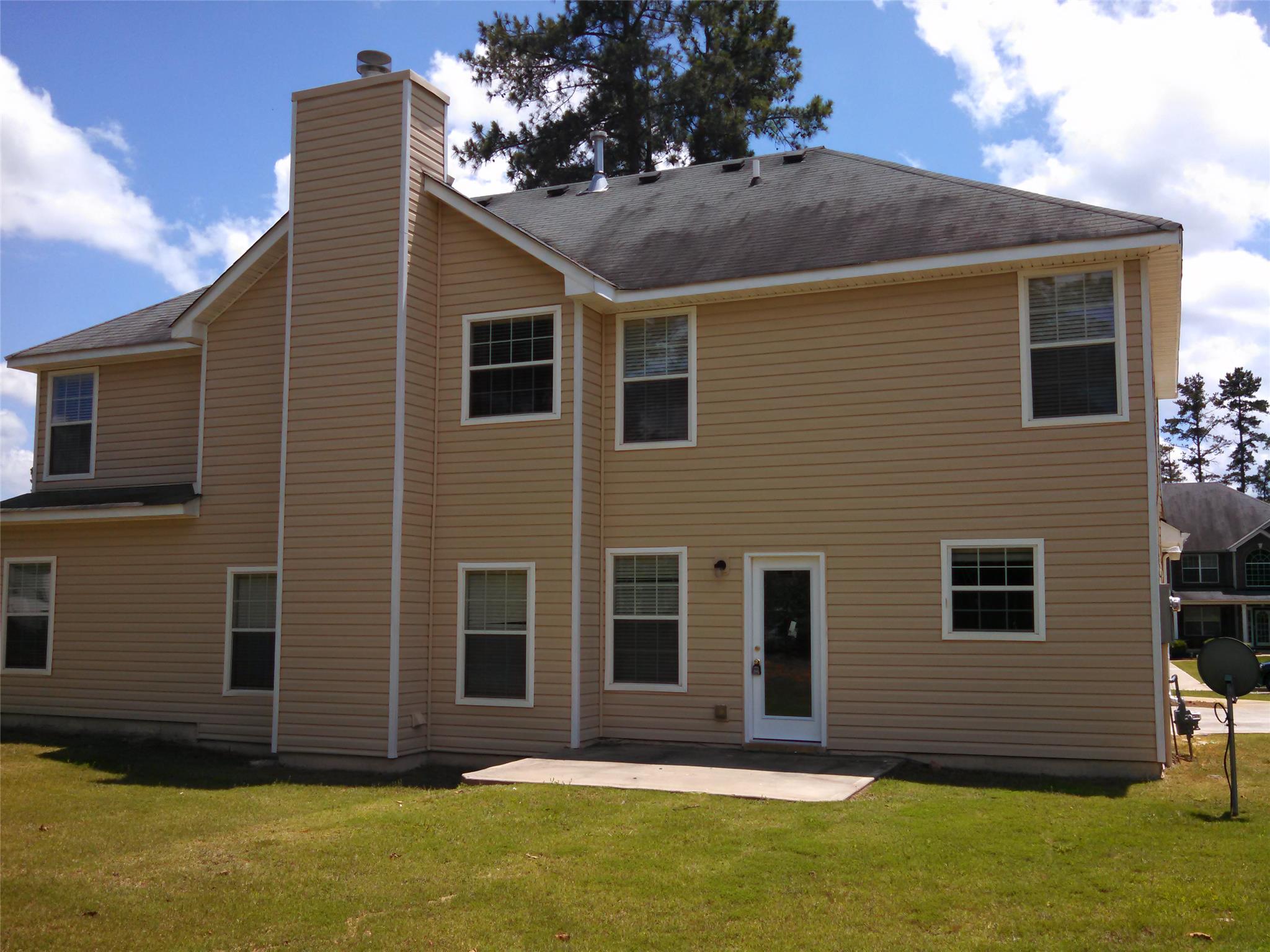 335 Janel Ct, Hampton, GA 30228 photo 2