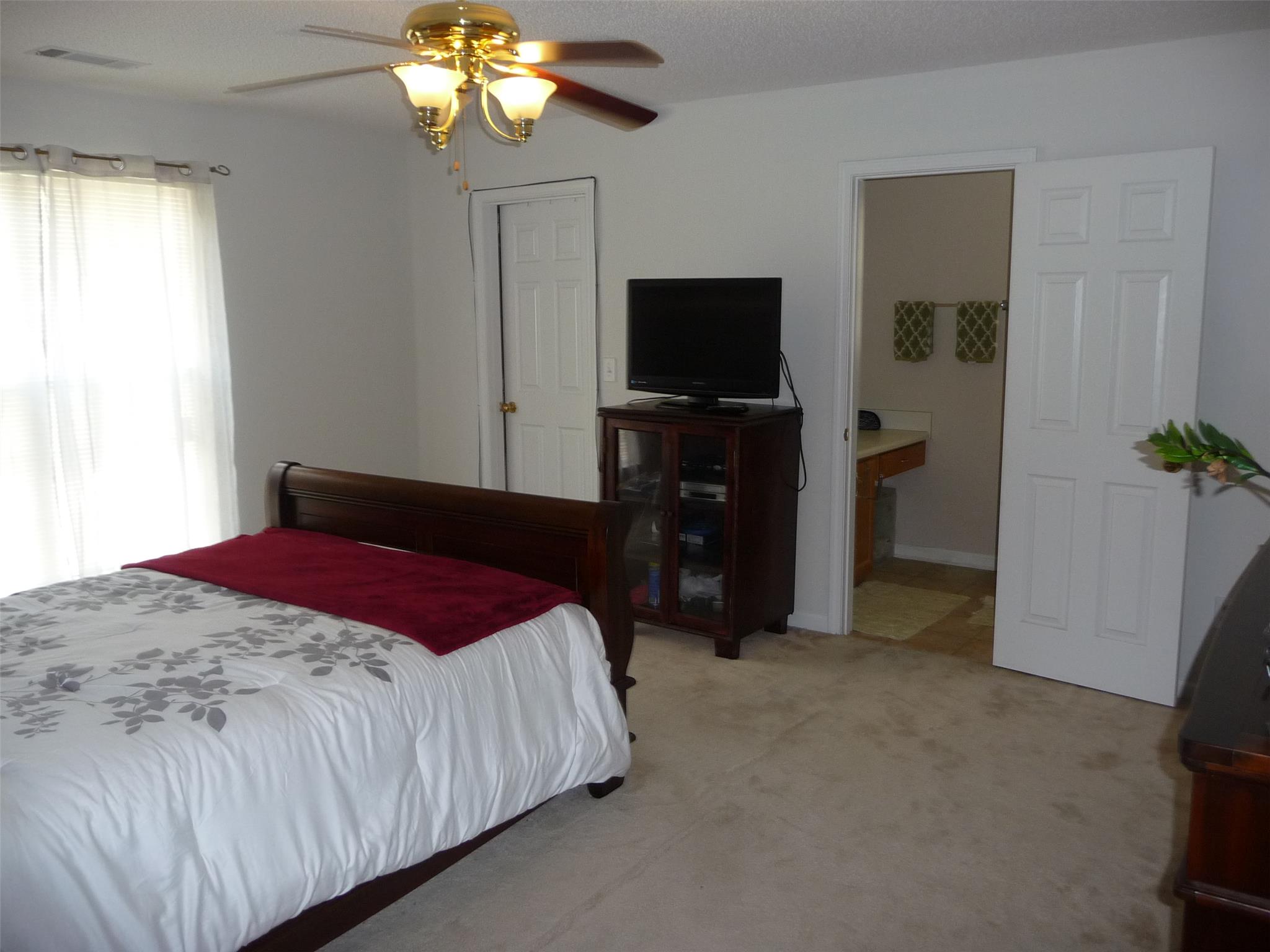5854 Waggoner Ct, Rex, GA 30273 photo 7
