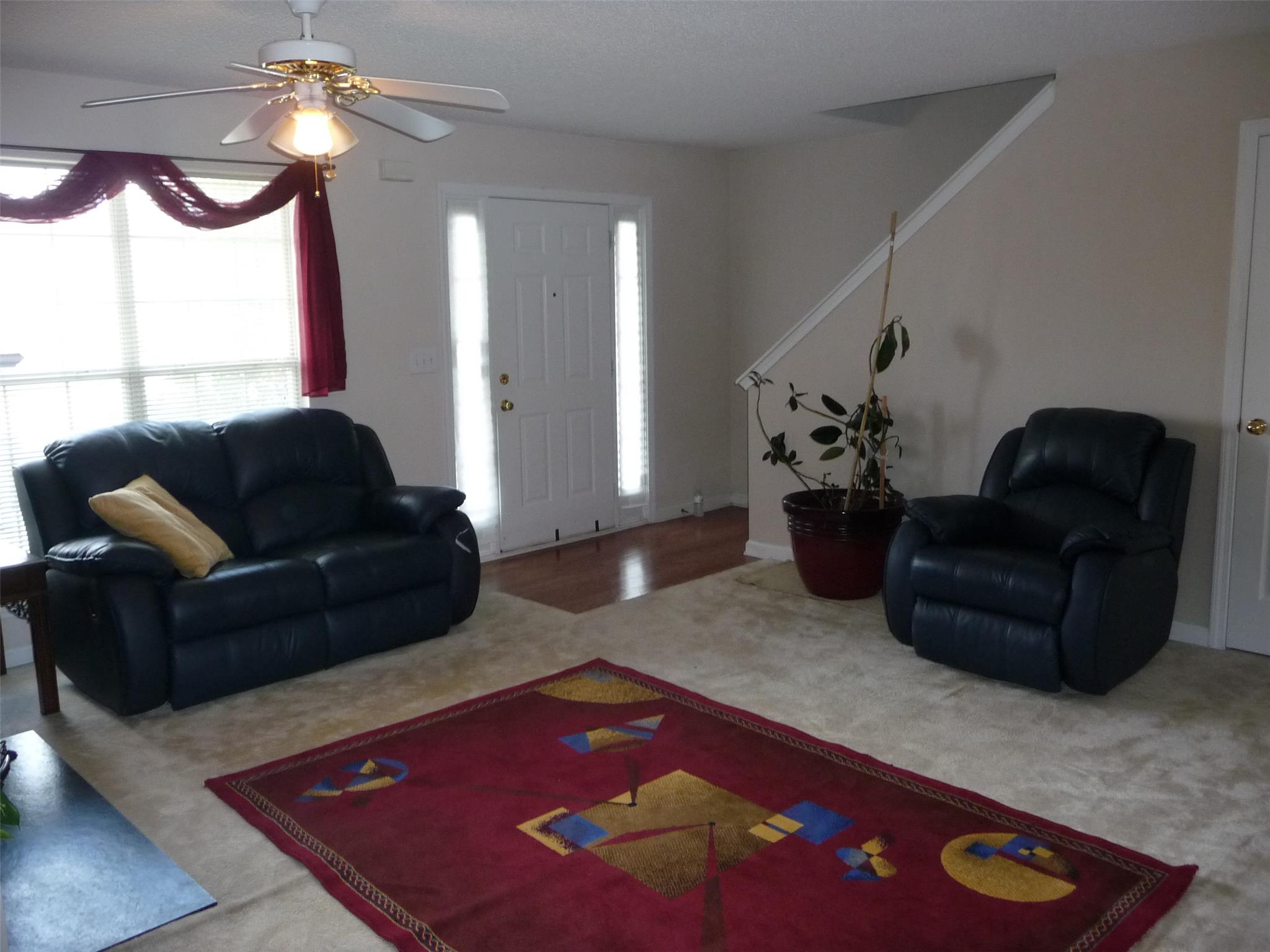 5854 Waggoner Ct, Rex, GA 30273 photo 2