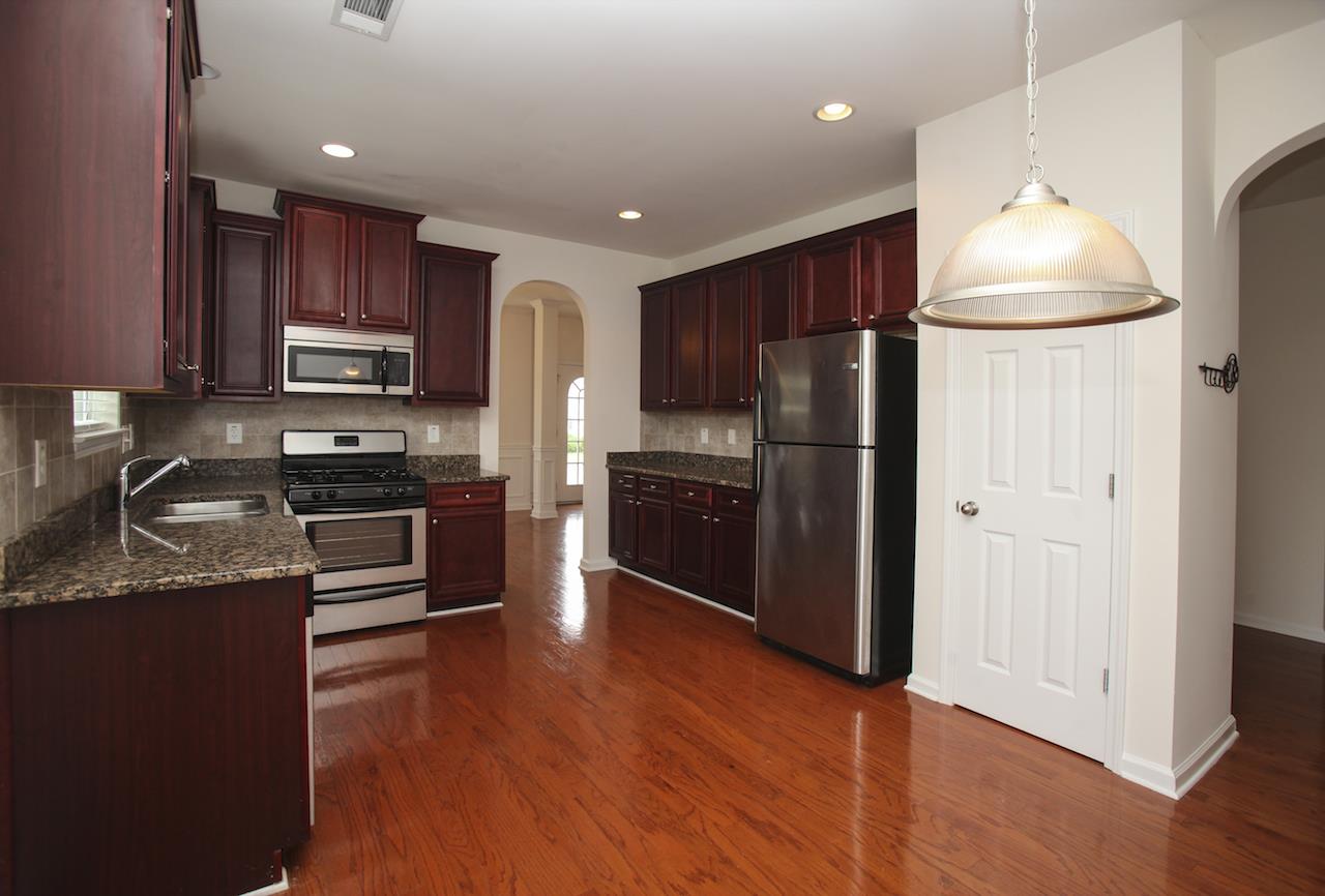 511 Streamside Pl, Canton, GA 30115 photo 5
