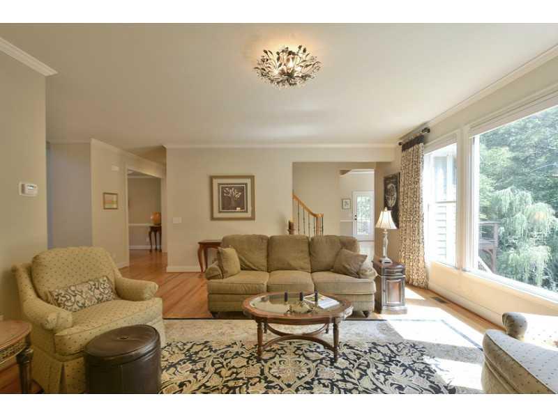 805 River Cliff Ct, Suwanee, GA 30024 photo 7