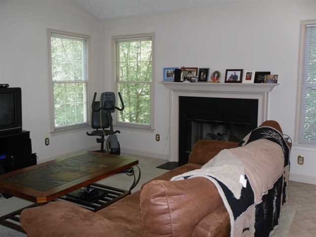 4015 Spinnaker Dr, Duluth, GA 30096 photo 4