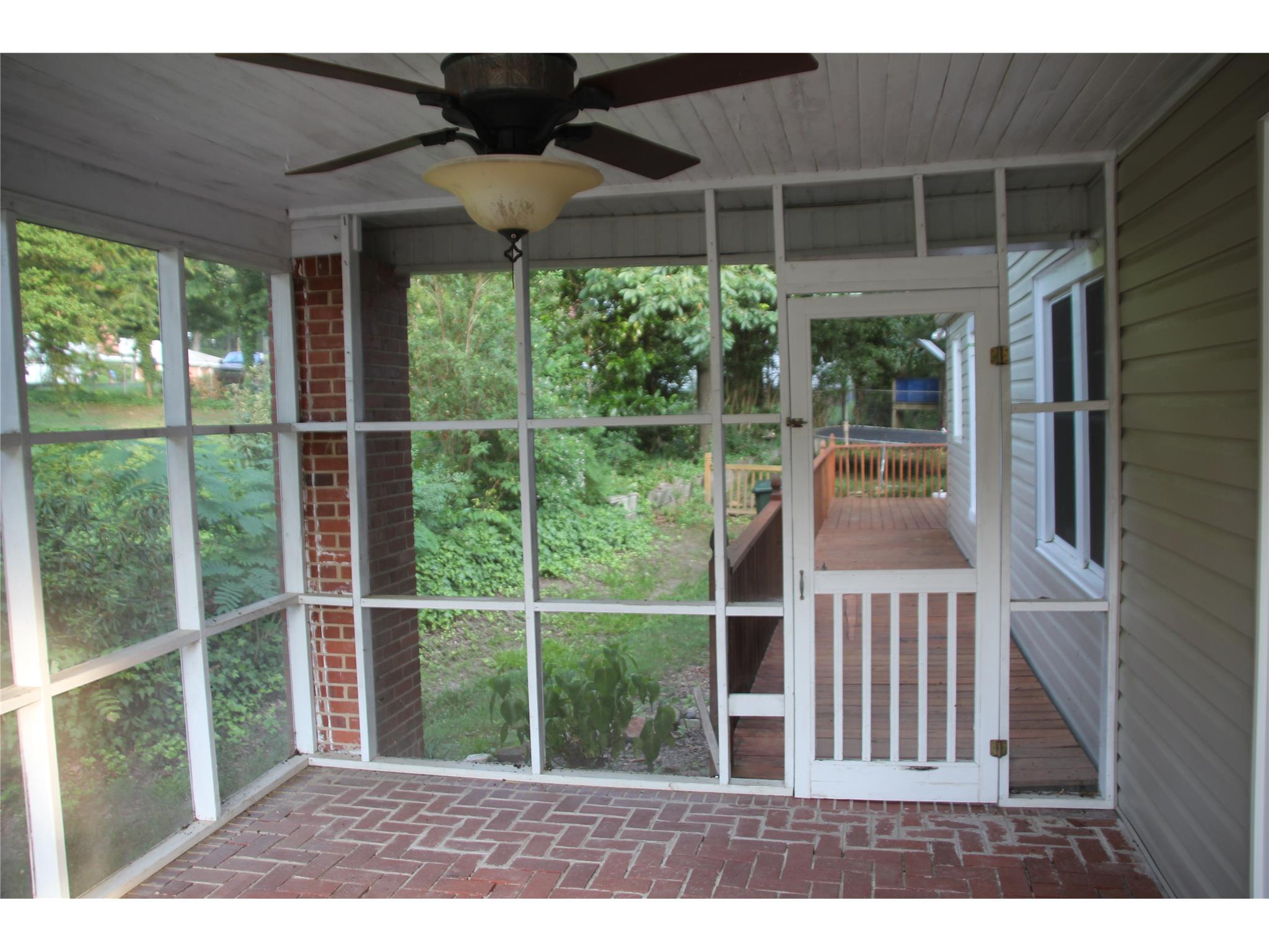 978 E Tugalo St, Toccoa, GA 30577 photo 23