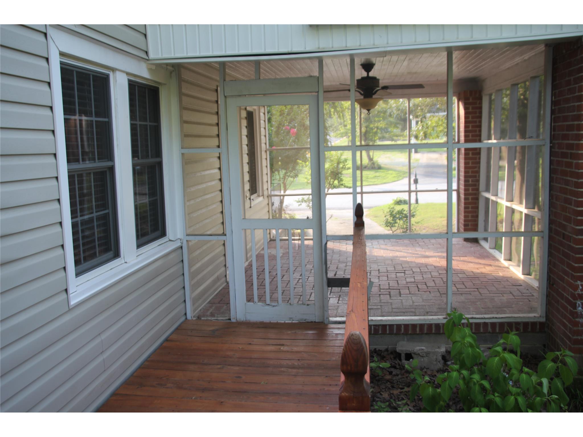 978 E Tugalo St, Toccoa, GA 30577 photo 16