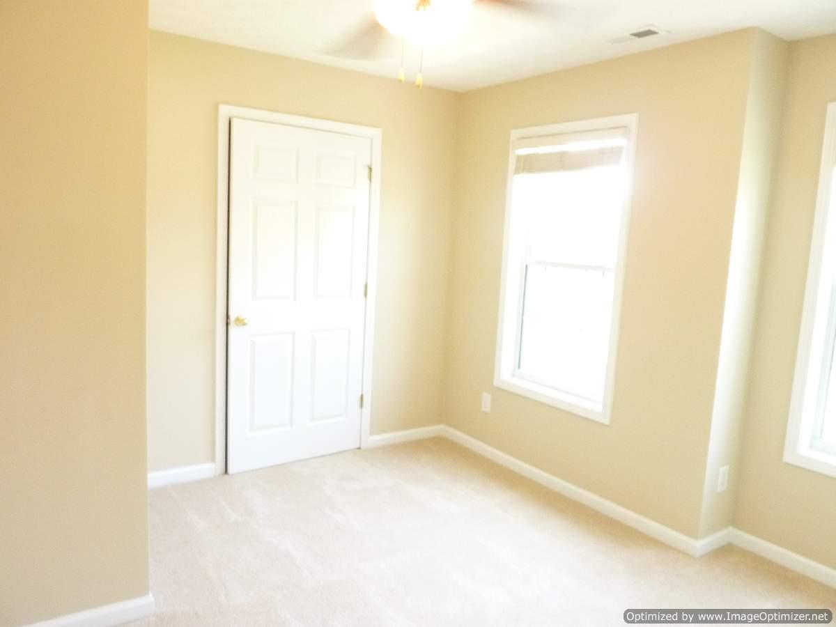 3496 Oakleigh Dr, Rex, GA 30273 photo 8