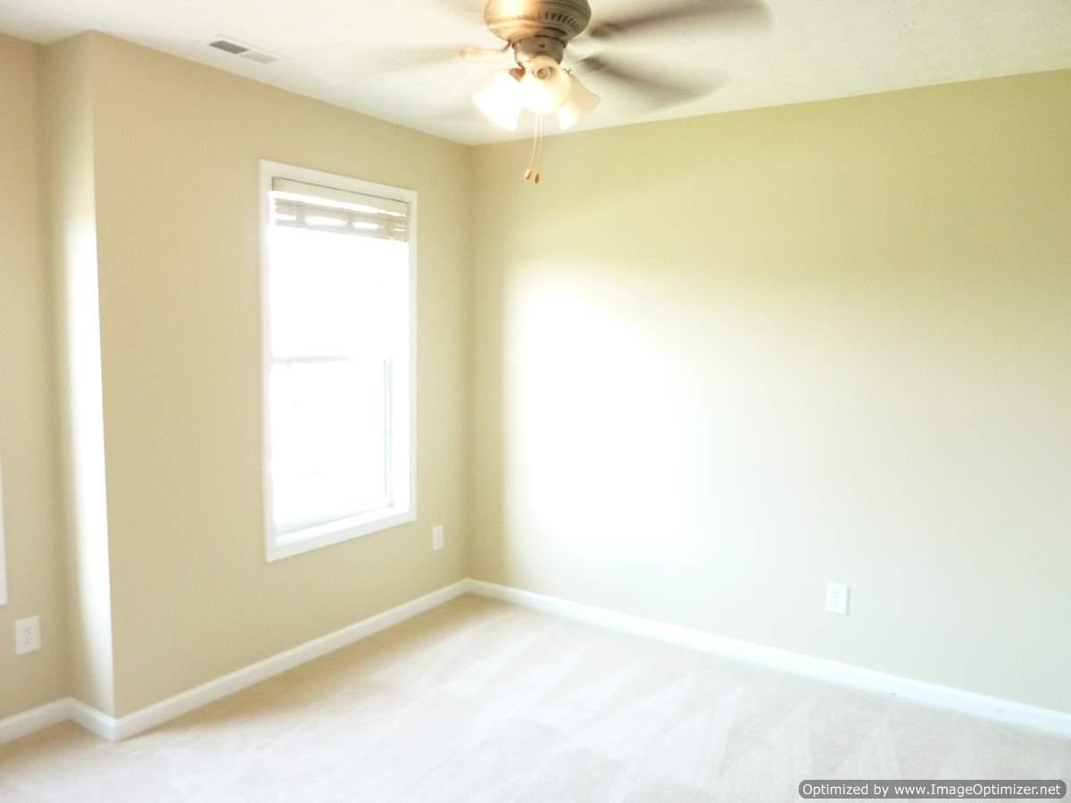 3496 Oakleigh Dr, Rex, GA 30273 photo 9