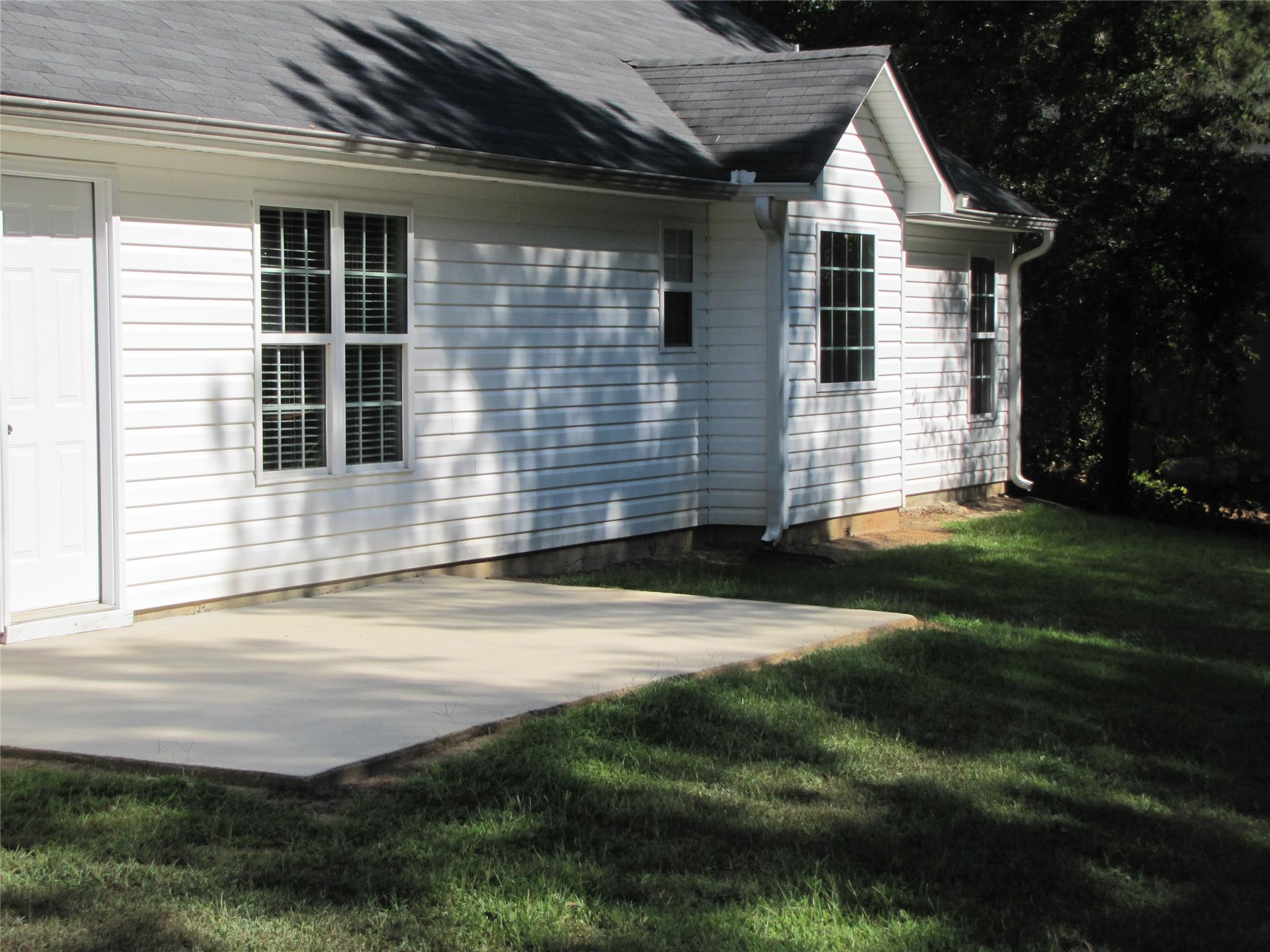 309 Maggie Ct, Bethlehem, GA 30620 photo 15