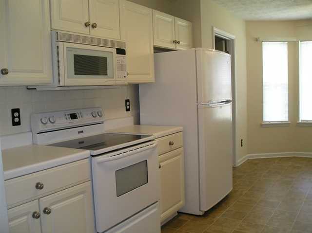 2965 Phillips Bend Xing, Buford, GA 30519 photo 12