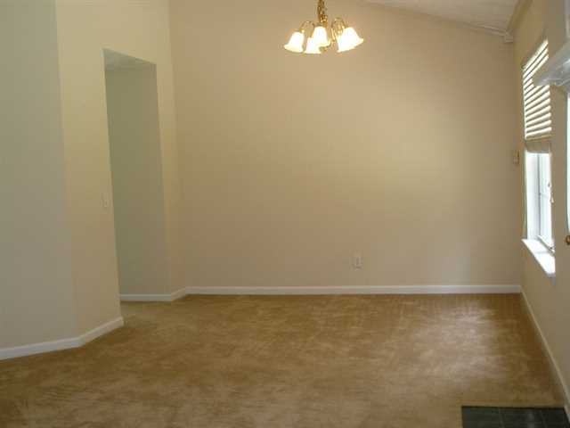 2965 Phillips Bend Xing, Buford, GA 30519 photo 8