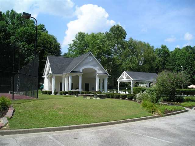 2965 Phillips Bend Xing, Buford, GA 30519 photo 23
