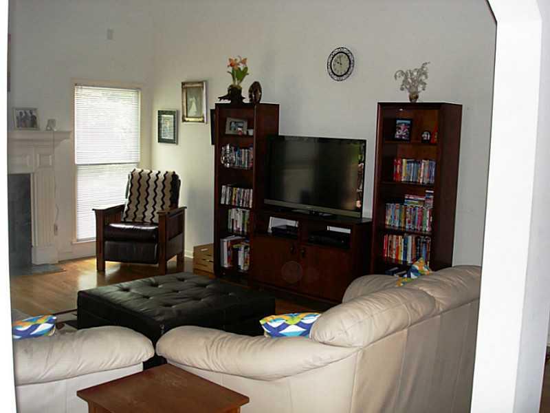 7475 Brookstead Xing, Duluth, GA 30097 photo 6