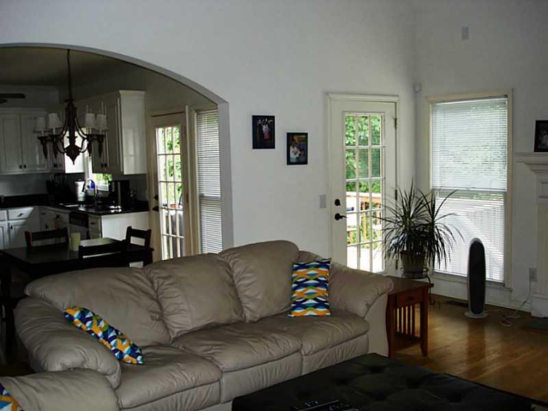 7475 Brookstead Xing, Duluth, GA 30097 photo 7