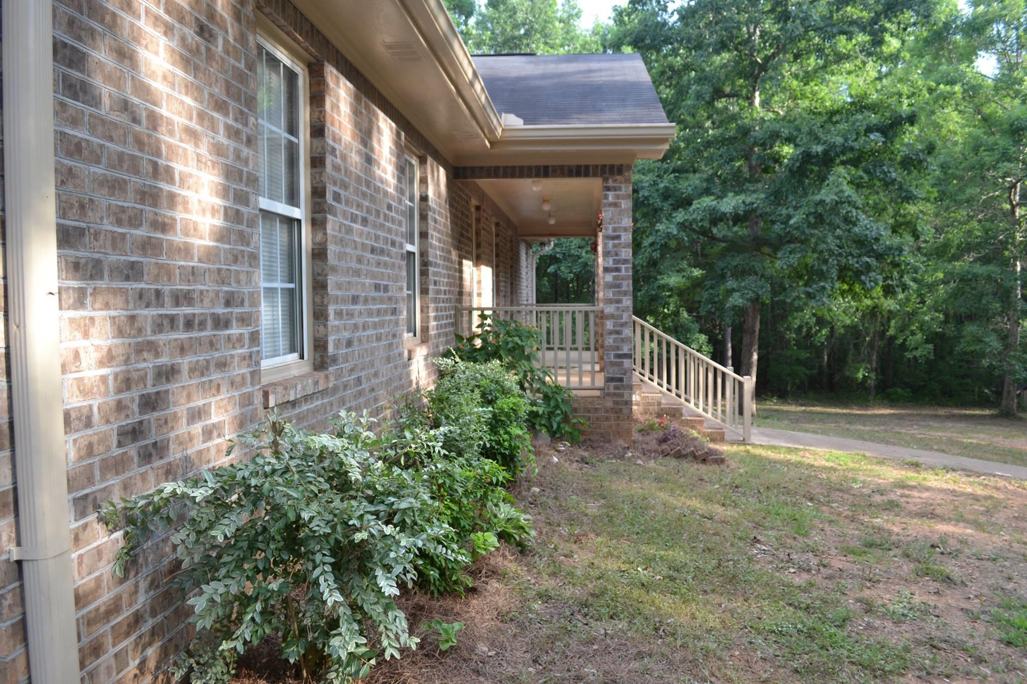 575 Moccasin Gap Rd, Jackson, GA 30233 photo 3