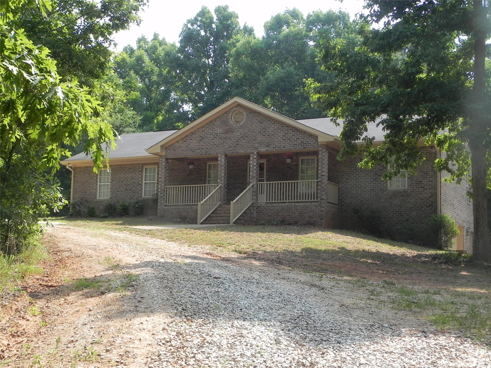 575 Moccasin Gap Rd, Jackson, GA 30233 photo 1