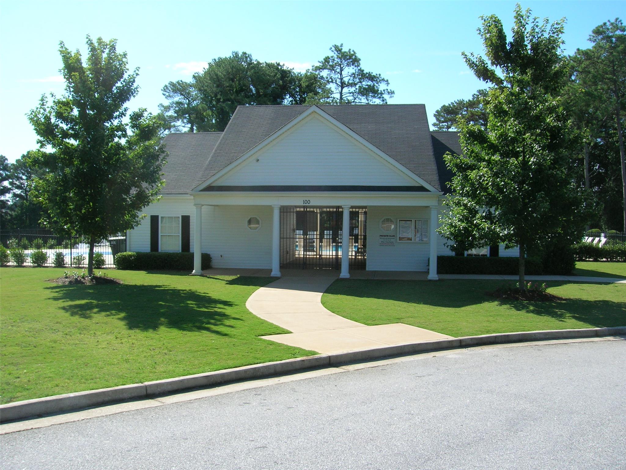 155 Meadowridge Dr, Covington, GA 30016 photo 2