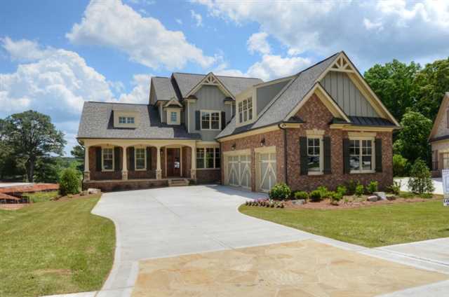 113 Slate Dr, Buford, GA 30518 photo 2