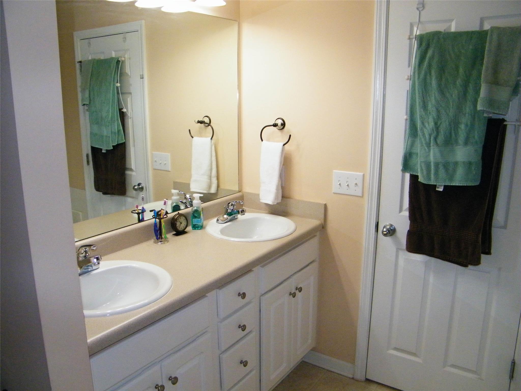 749 Thompson Ridge Dr, Monroe, GA 30655 photo 14