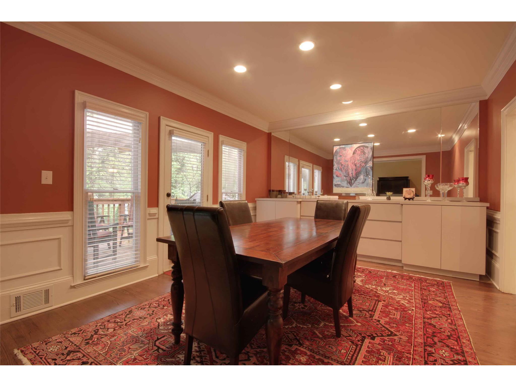 3715 Harts Ct, Atlanta, GA 30341 photo 8