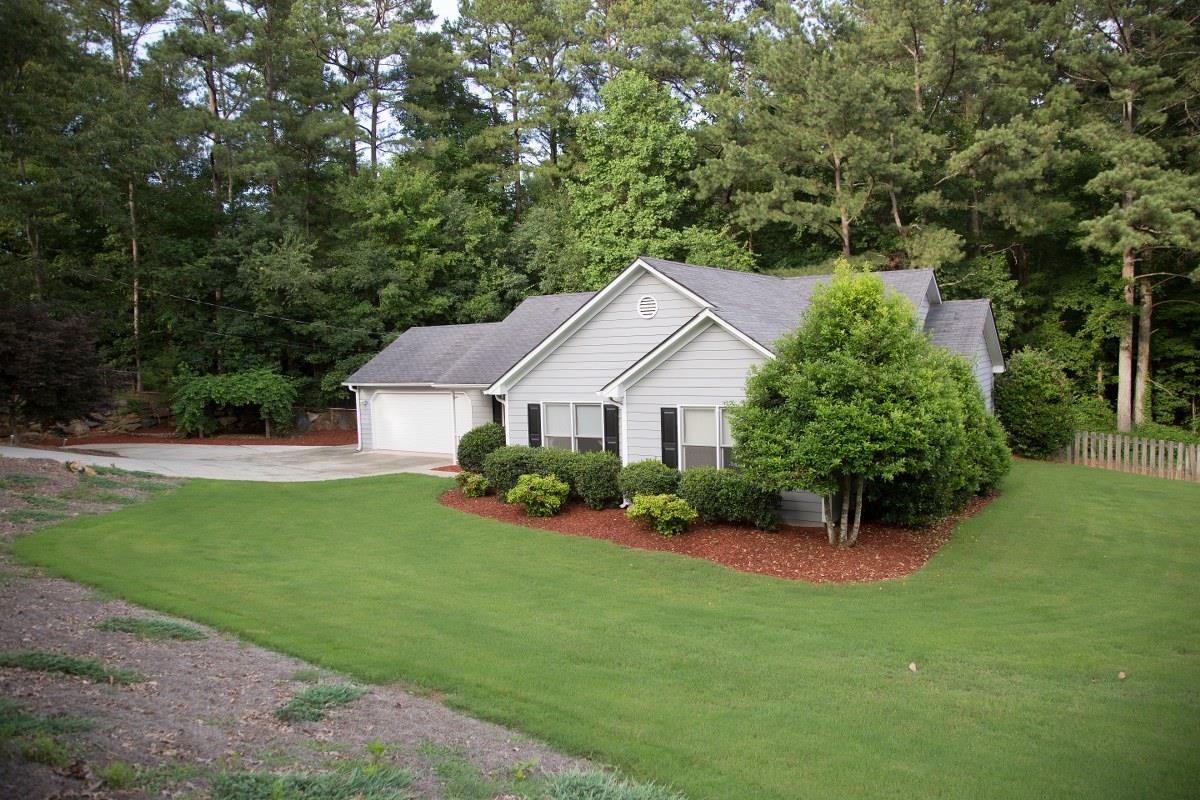 1651 Plunketts Rd, Buford, GA 30519 photo 2