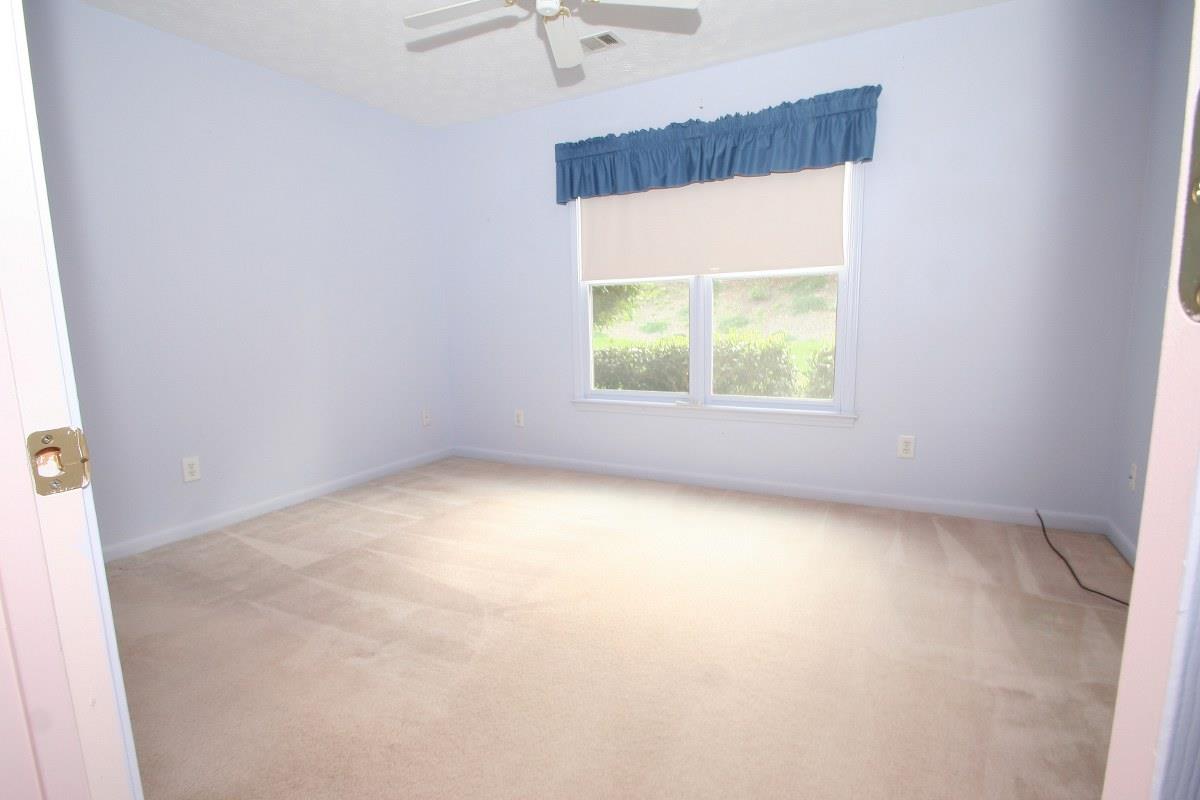 1651 Plunketts Rd, Buford, GA 30519 photo 12