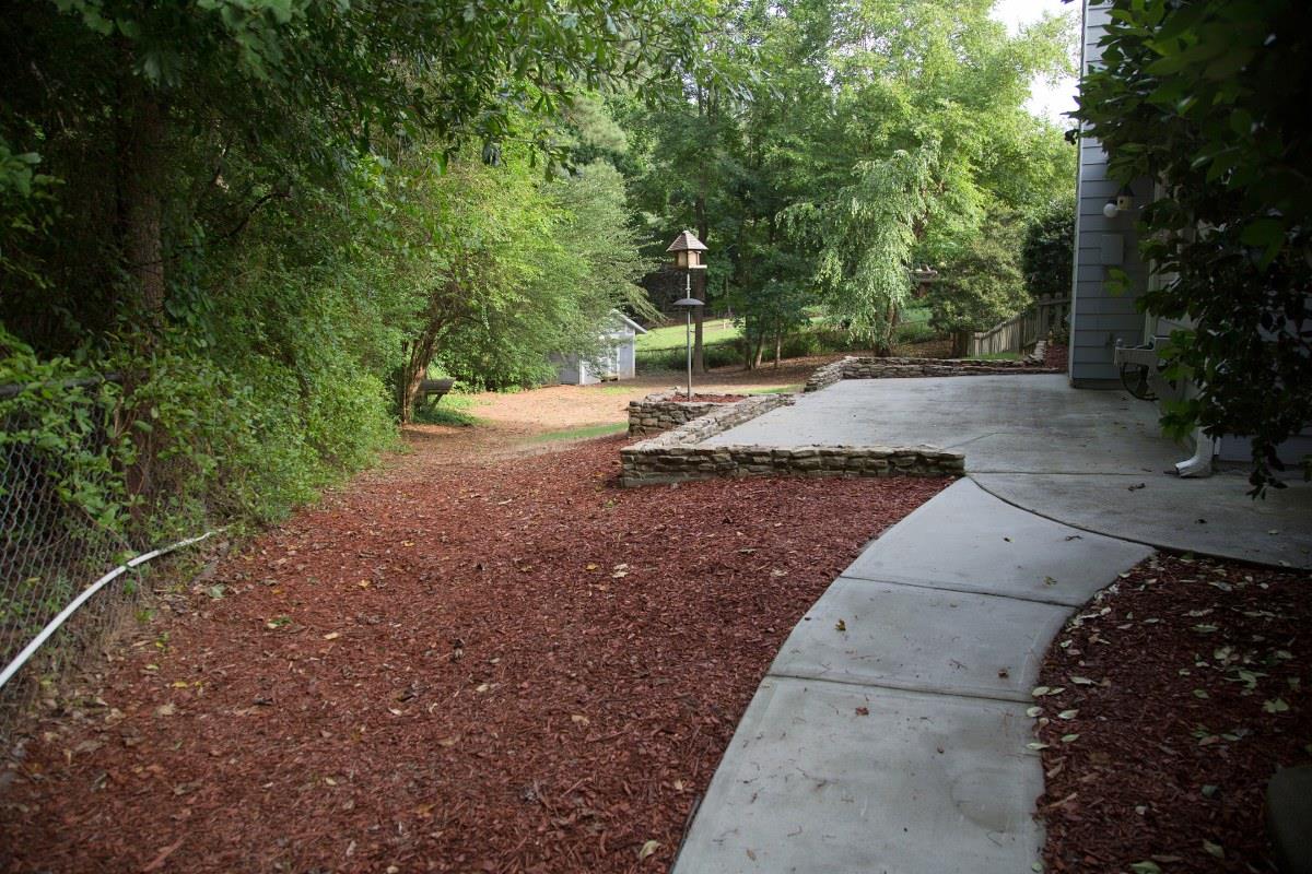 1651 Plunketts Rd, Buford, GA 30519 photo 13