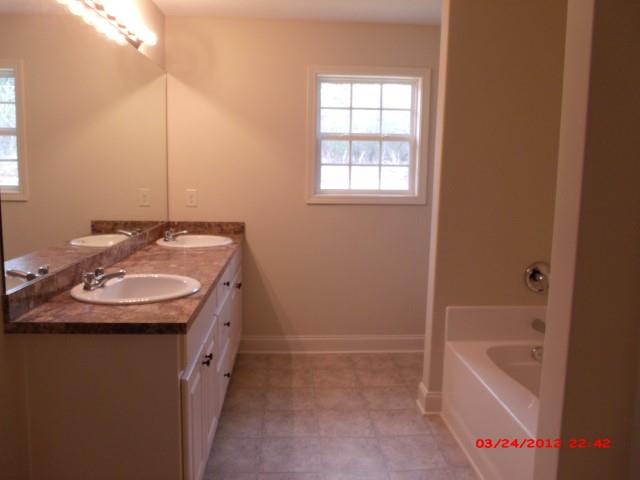 1922 Paynes Pt, Winder, GA 30680 photo 14